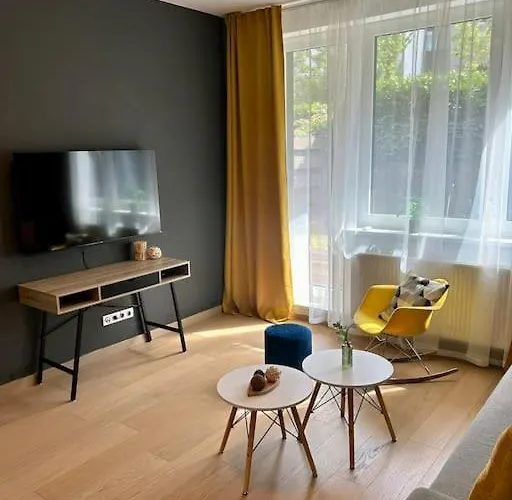 Appartement Garden Appt - 40m2 Terrace, Garrage Parking *